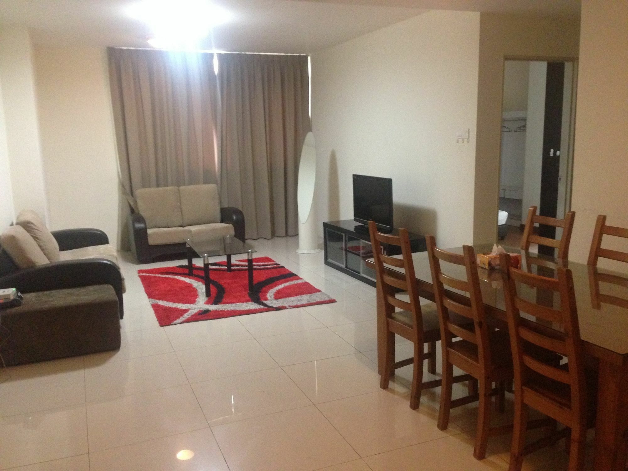 Apartemen Kl Service At Taragon Kuala Lumpur