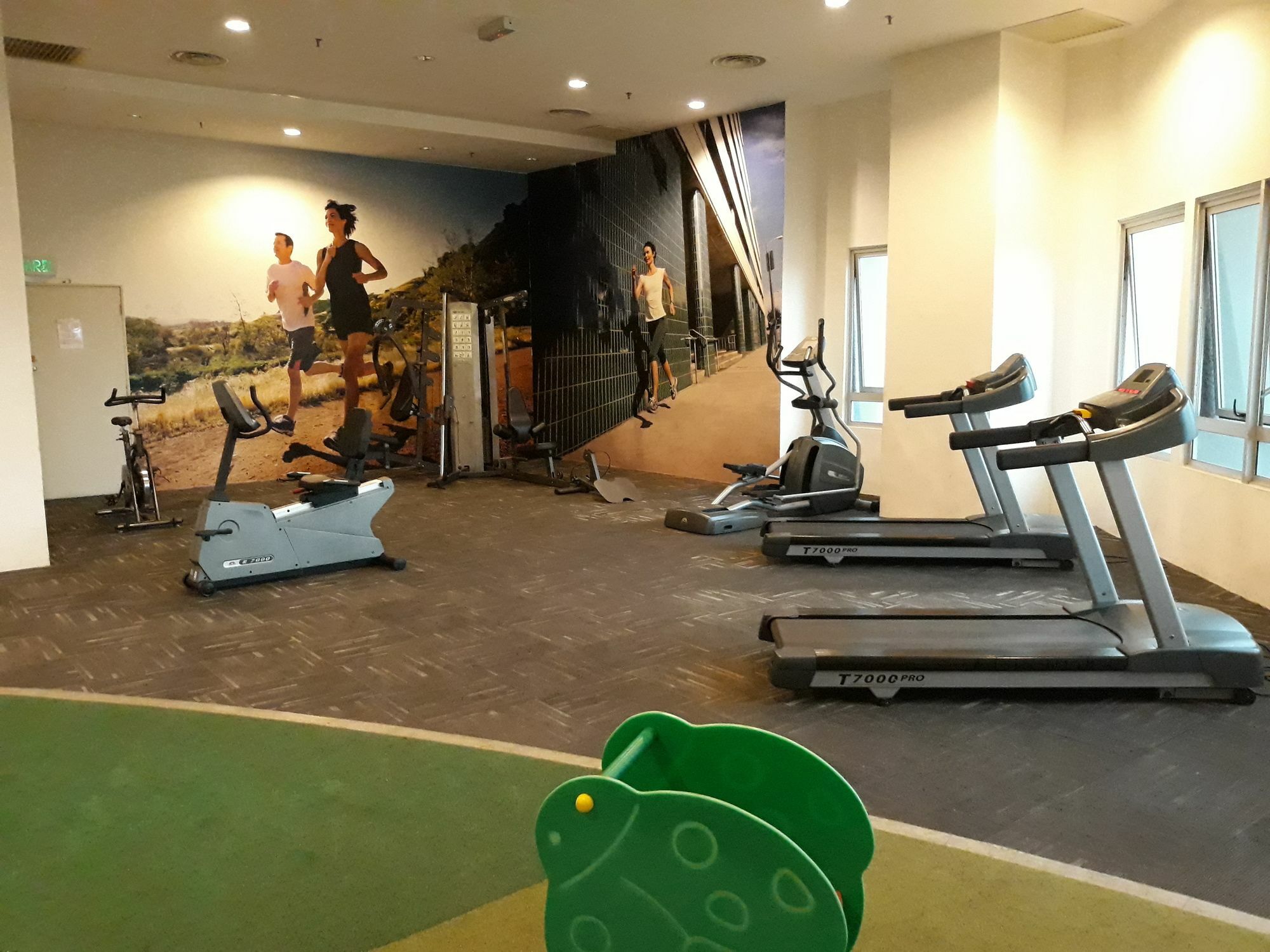 Apartemen Kl Service At Taragon *
